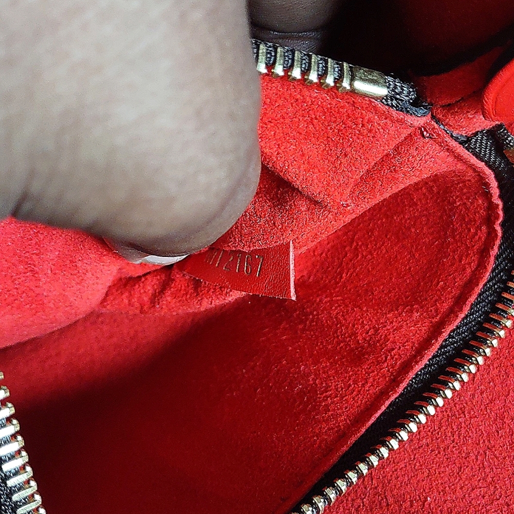 AUTHENTIC LV NEONOE COQUELICOT DRAWSTRING BAG - Picture 6 of 17